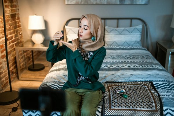 Transform your mercedes-benz glc: the ultimate guide to installing a high-tech digital rearview mirror for enhanced visibility